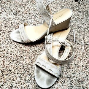 Marc Fisher | Journal Suede Wedges